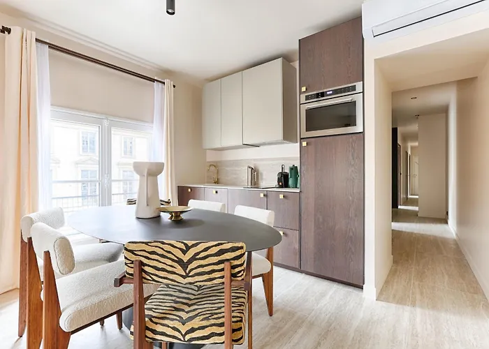 Sublime Rue Royale *