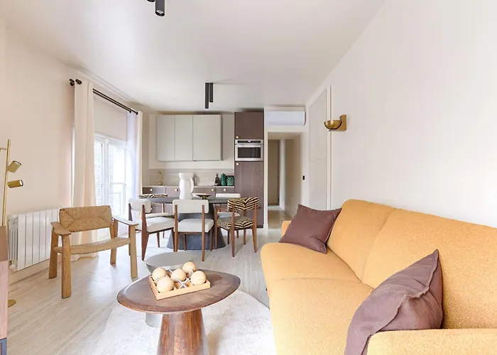 Sublime Rue Royale Apartman