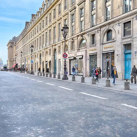 Sublime Rue Royale Διαμέρισμα *